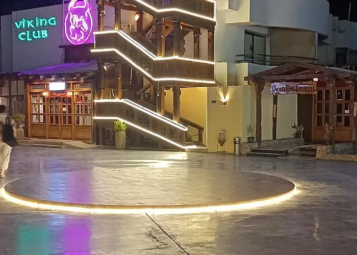 Viking Club Otel 3*