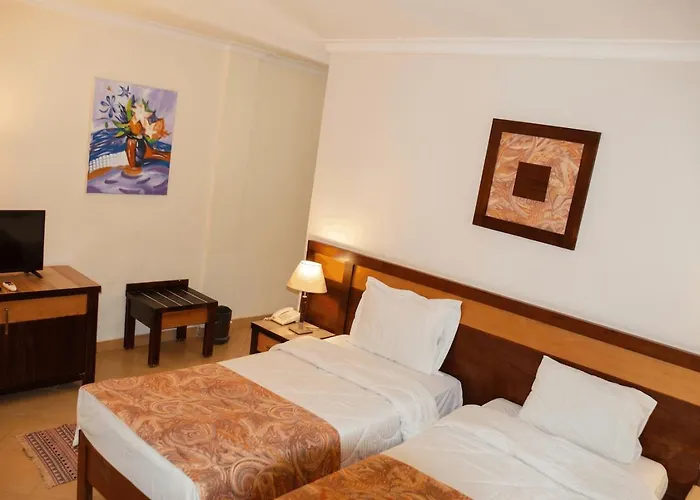 Viking Club Otel